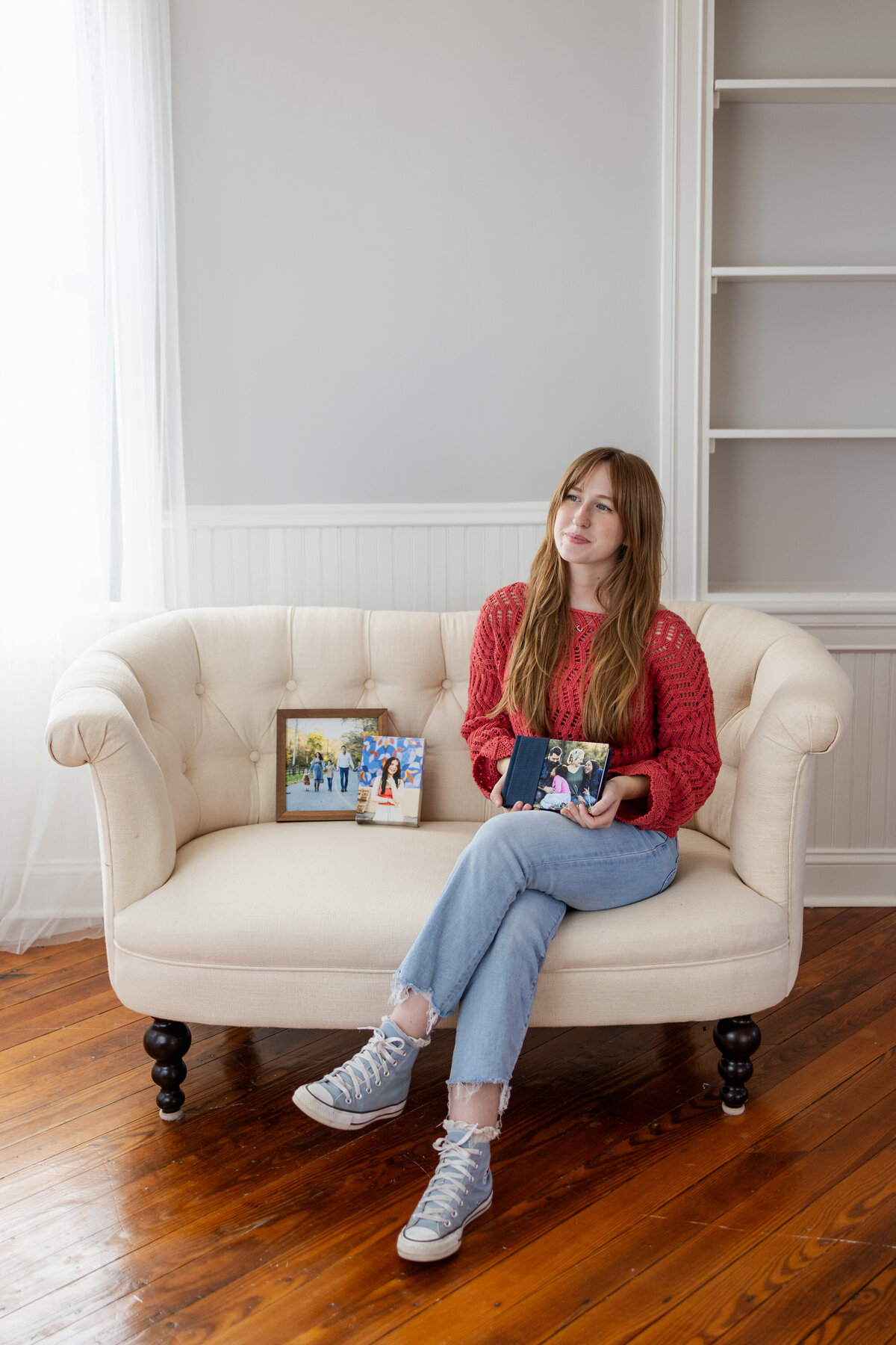 full services photographer with print products