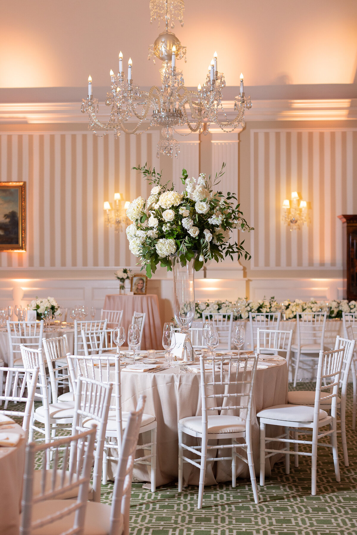 Hunter & Allison wedding sneak peeks 2024. Bella Faith Photography 49