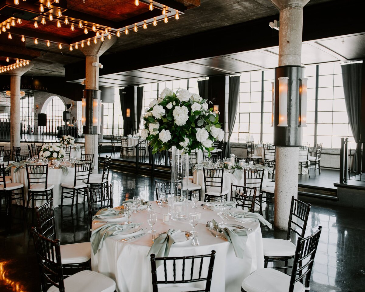 Vietnamese timeless white sage wedding9