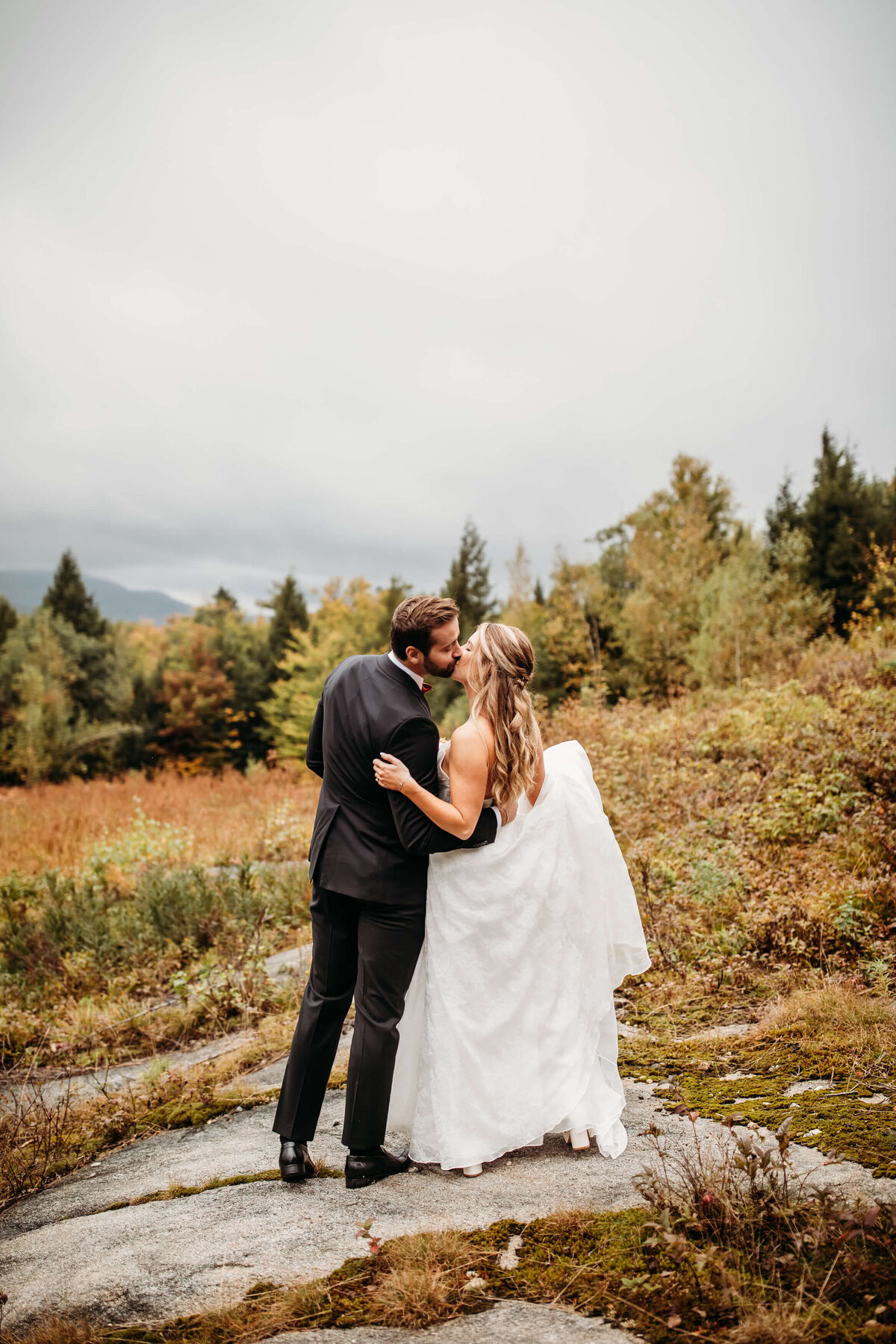 New_Hampshire_Wedding_Photographer_Granite_Ridge_Estate-40