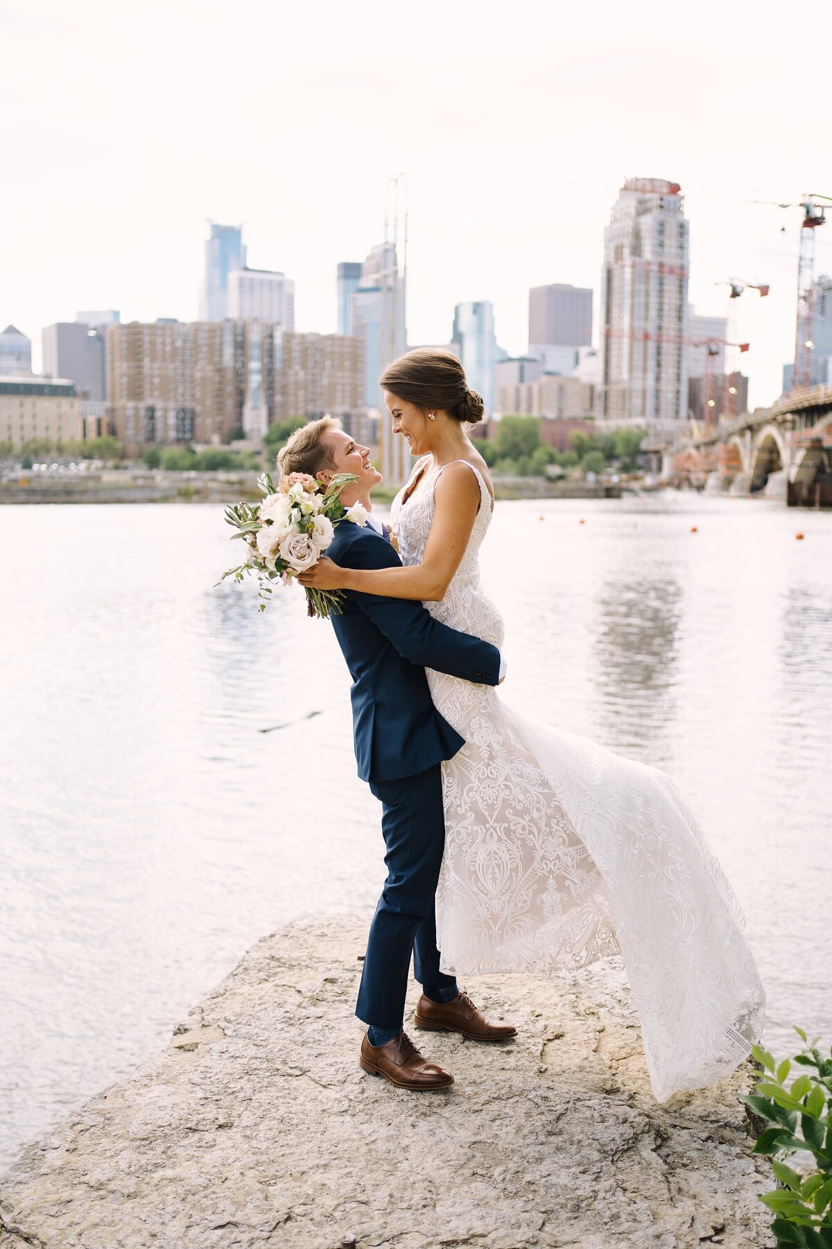 Minneapolis-Wedding-Rooftop-Wedding-101