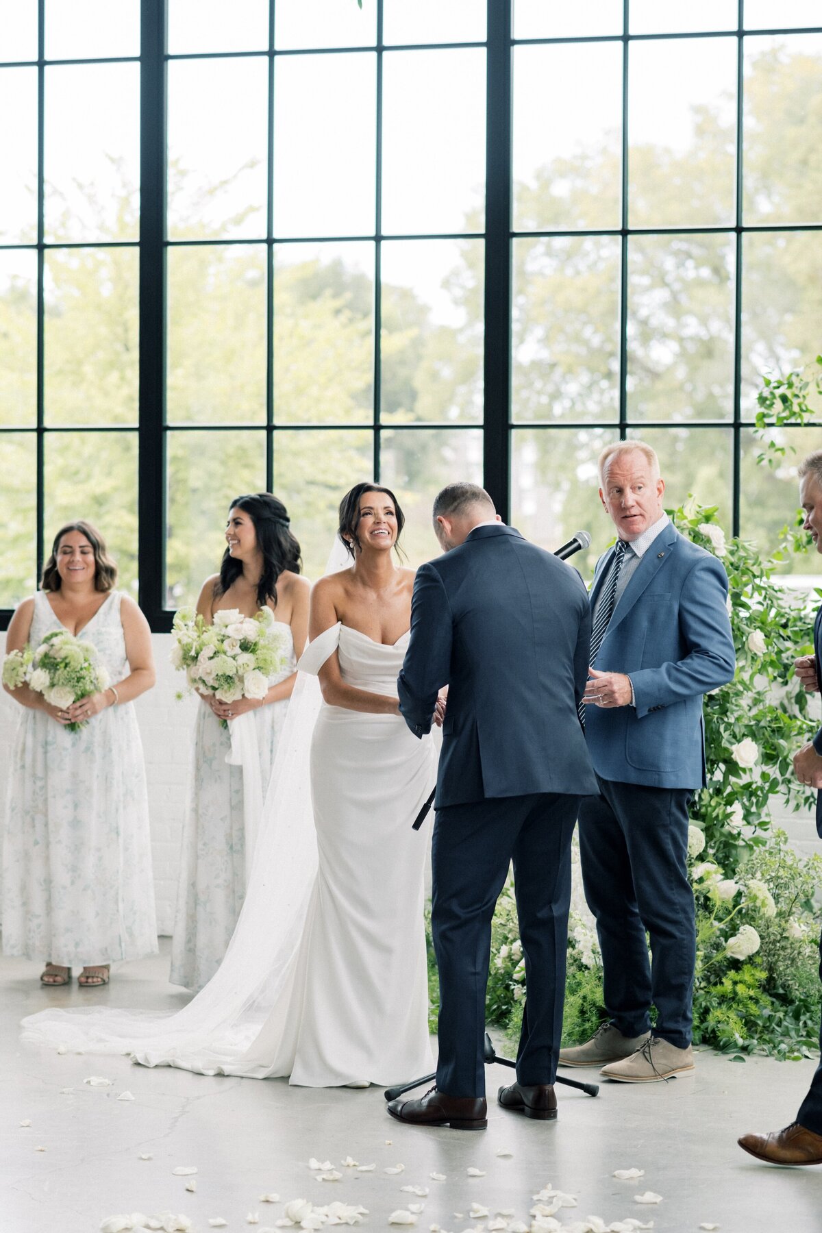 olivia_beyers_photography_wedding_engagement_lifestyle_minneapolis_st_paul_minnesota_luxury_light_airy_photographer41