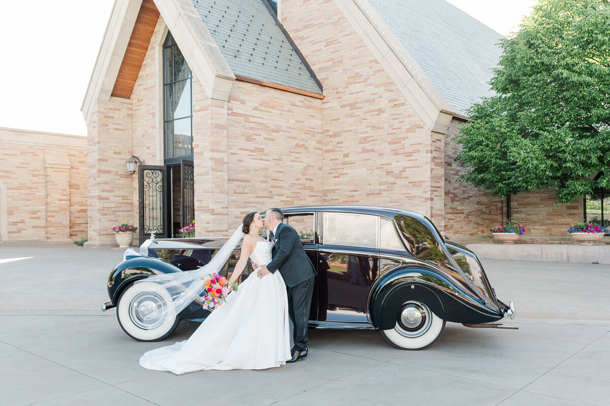 Highlands Ranch Mansion Historic Summer Garden Wedding Dusty Blue Elena Spraguer Photography 0152