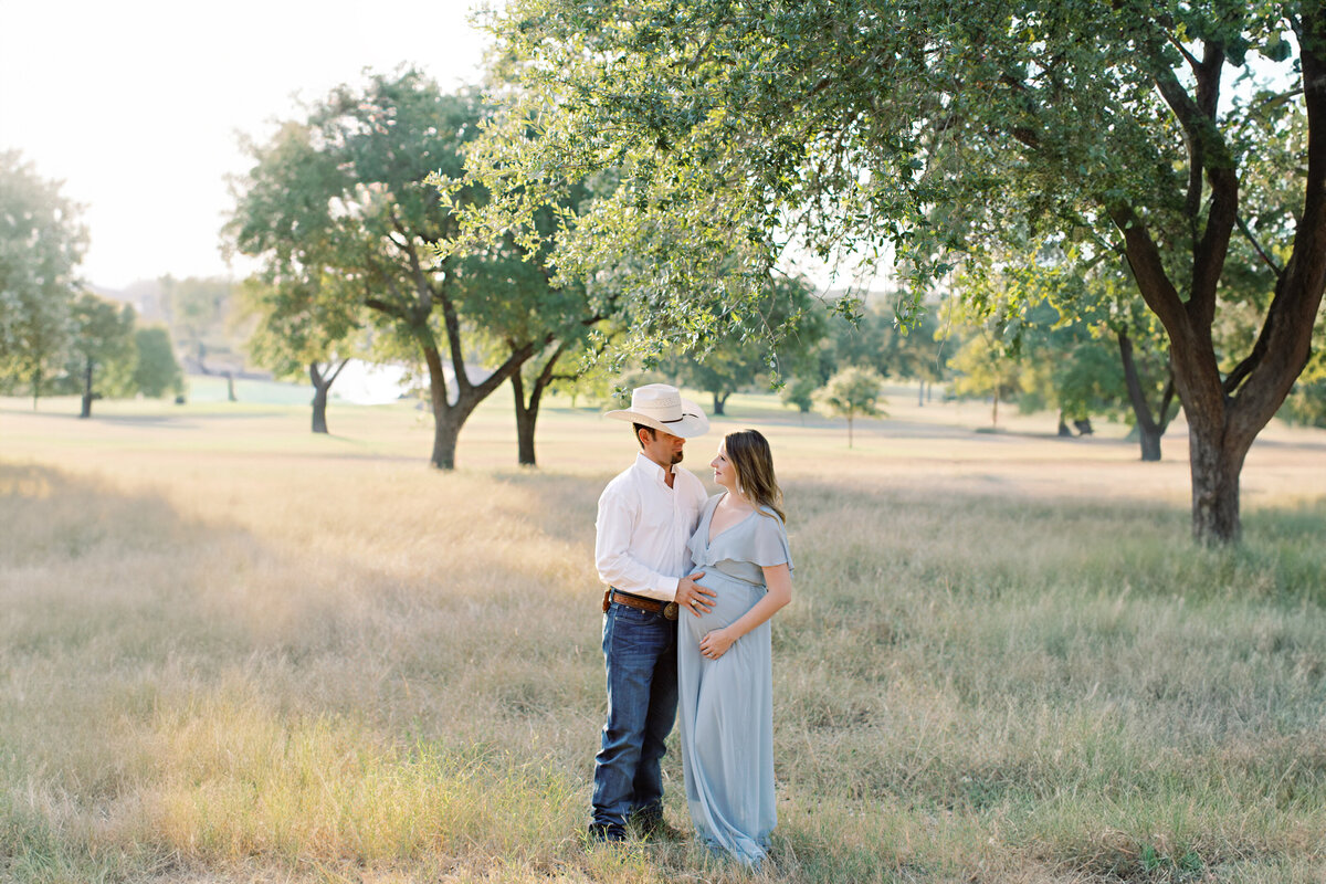 Tori+JakeMaternity-62
