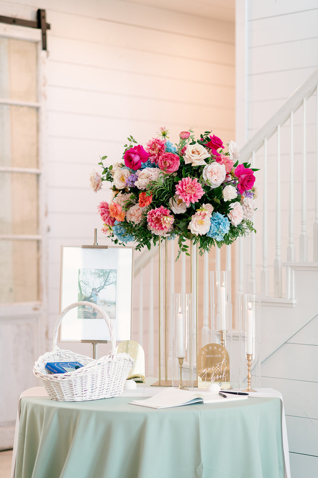 Meghan + Jackson Rowell - The Nest at Ruth Farms - Stephanie Michelle Photography - Dallas Wedding Photographer - Reception Details-40