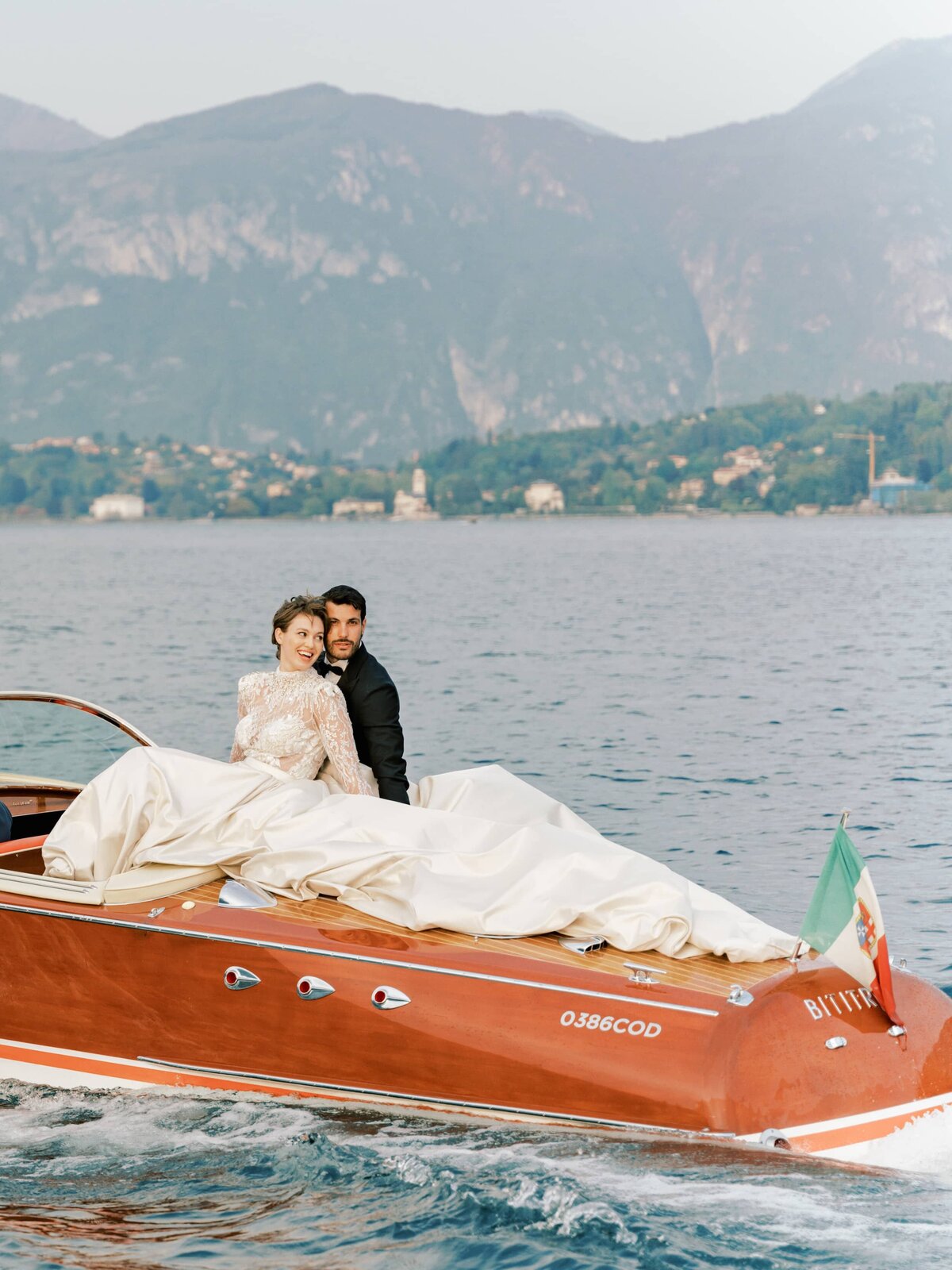 lake-como-wedding-photographer-villa-sola-cabiati-229