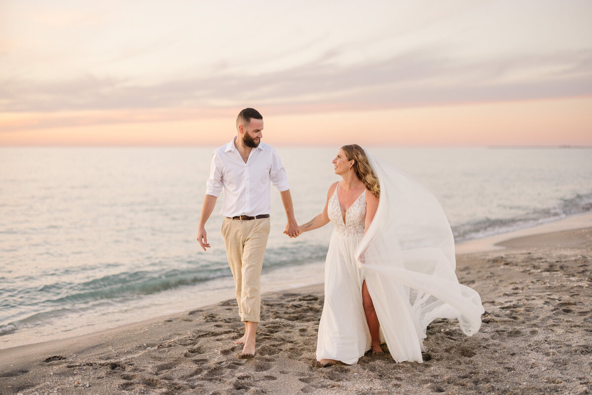 25 Tween-Waters-Resort-Captiva-Florida-Destination-Beach-Wedding
