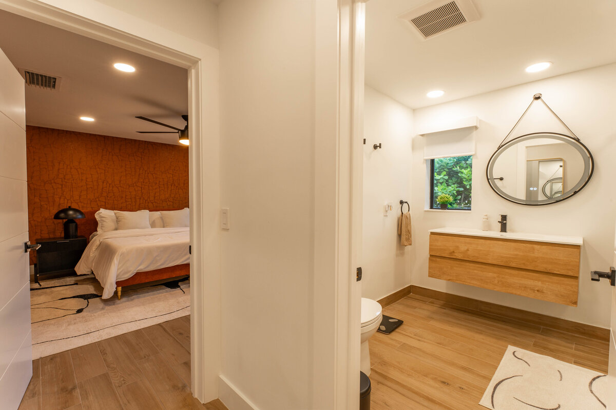 Bathroom 2 (3)