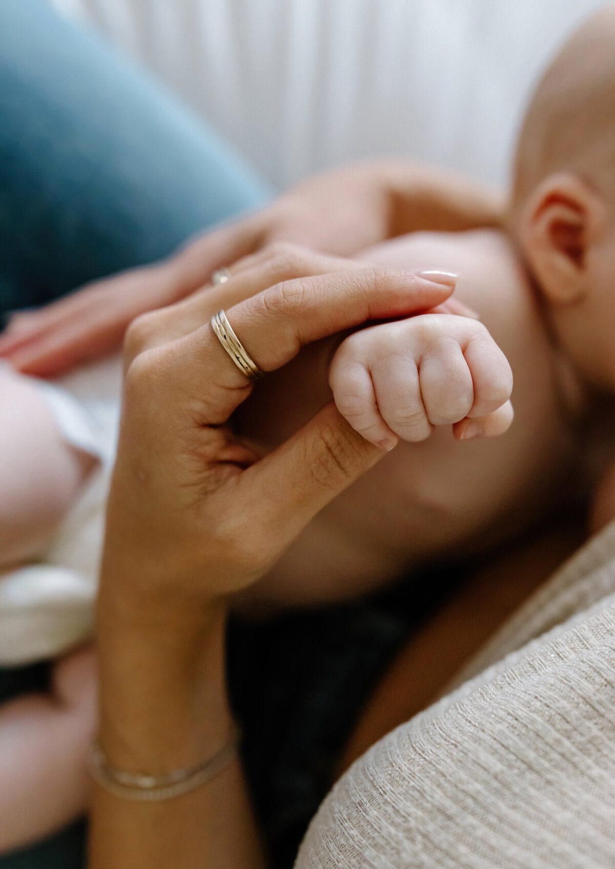 Austin-Lifestyle-Photographer- Watanabe Newborn Story-103