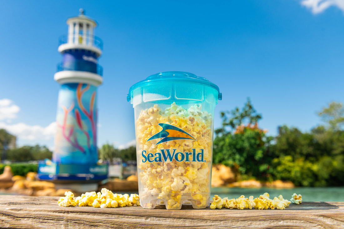 2022-swo-popcorn-bucket-8842_orig