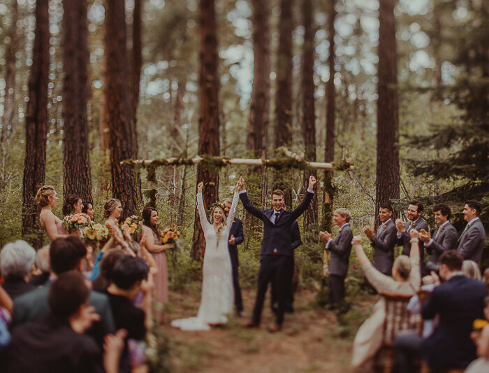 earthy-pnw-inspired-wedding-at-lake-creek-lodge-anna-caitlin-44