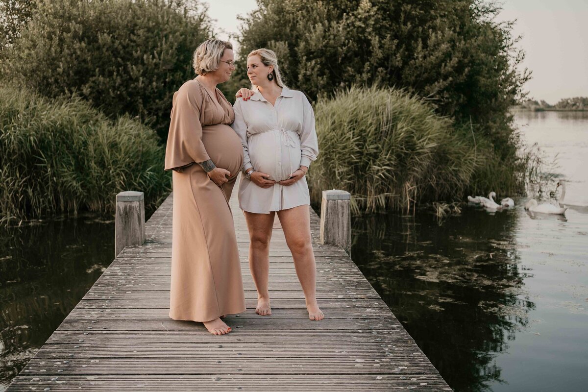 leukfotografie-zwangerschapsshoot-het-twiske-ontspannen.-13