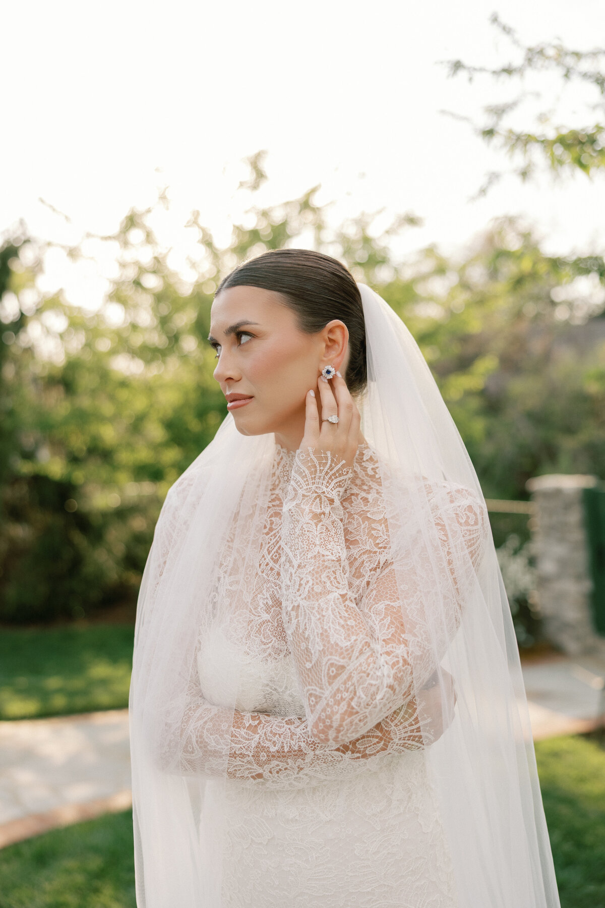 aubrey-big-cedar-lodge-wedding-bridals-77