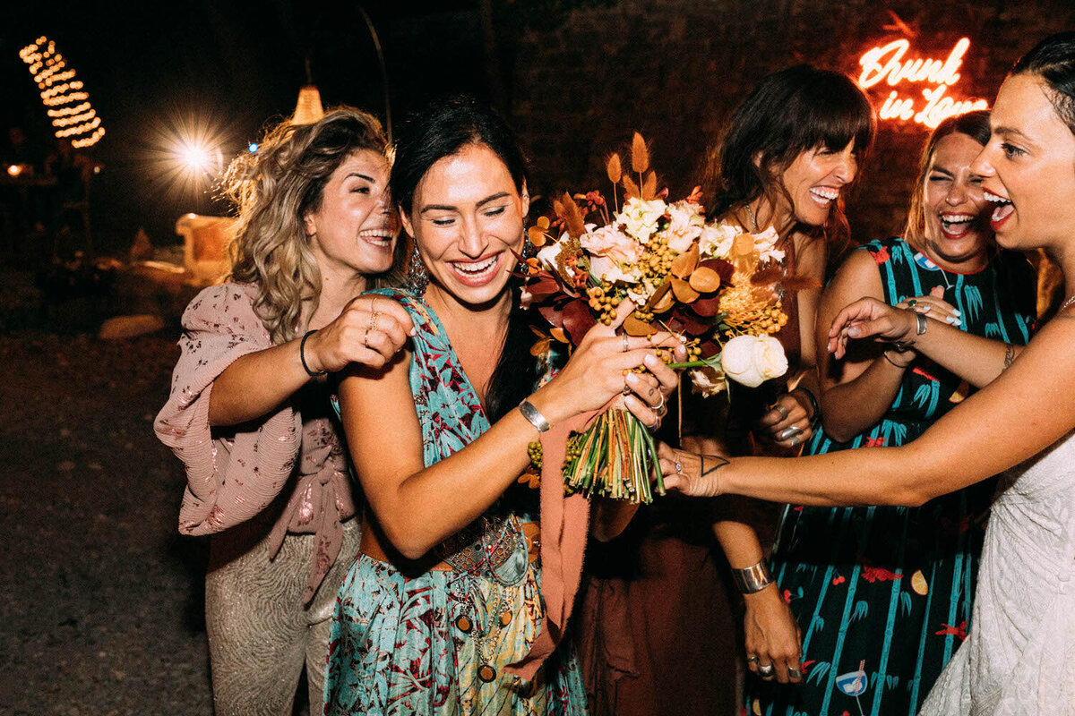 unconventional_wedding_on_a_railway156