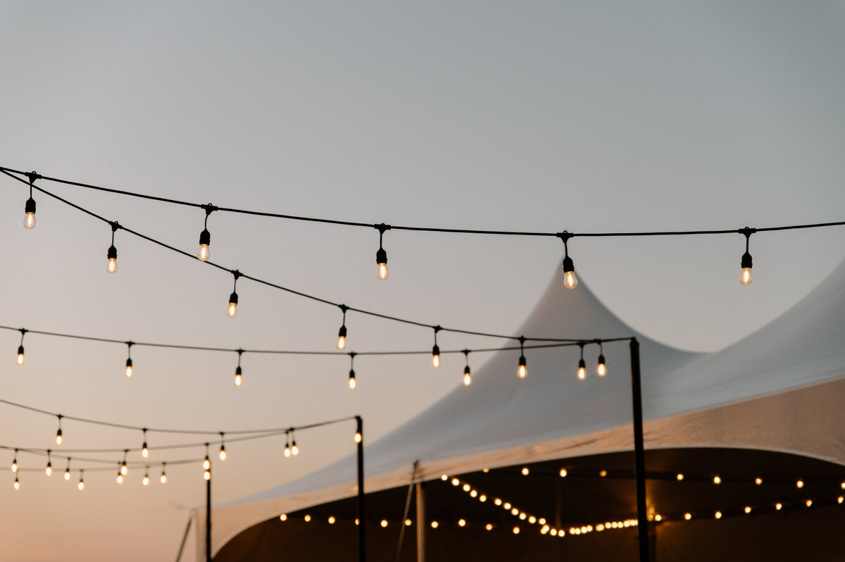 farmhouse_on_greenbluff_spokane_spring_wedding_08