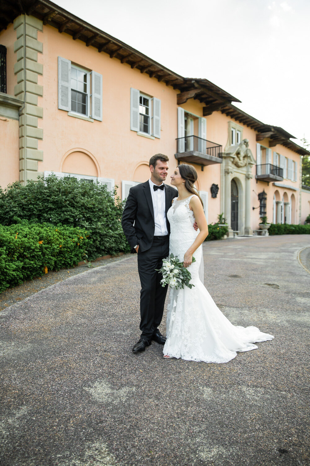 Chicago Wedding Photographer-TWA-Photographic-Artists-Capstone Occasions_Strickland_Augustyn_MS_JR-0585