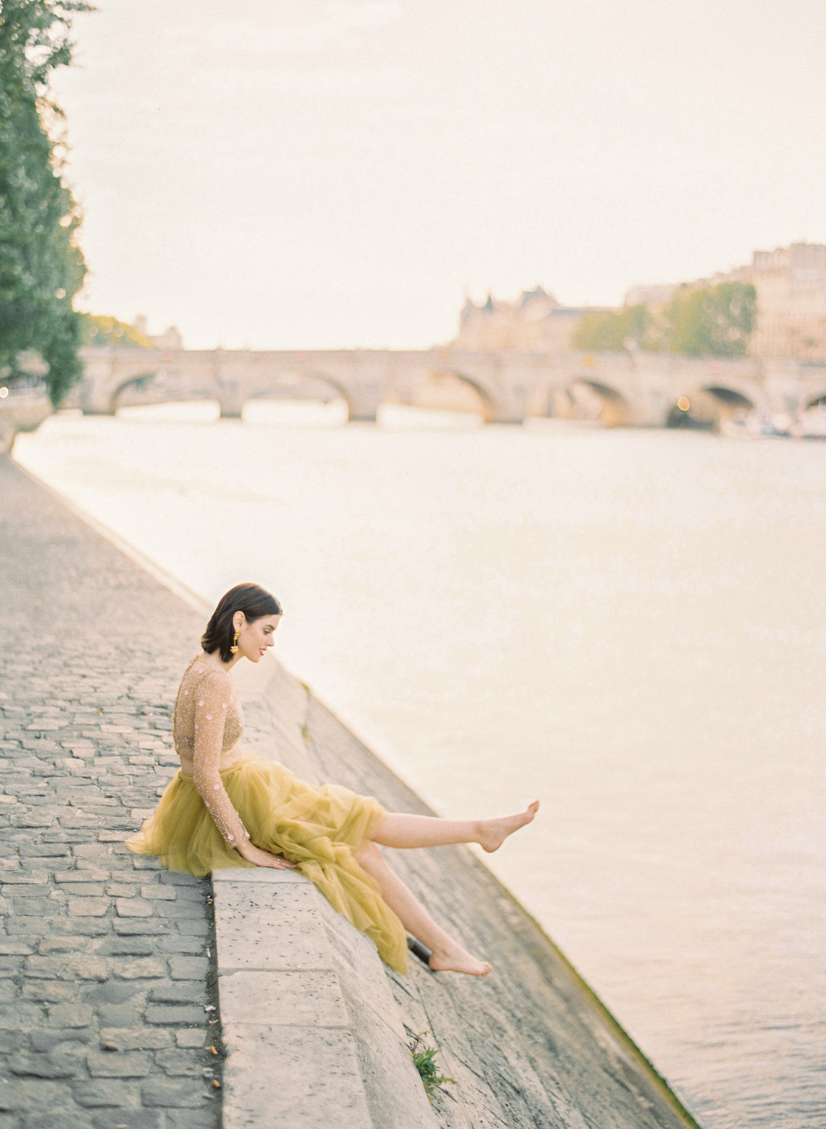 destination wedding photographer paris the lourve amelia soegijono 037