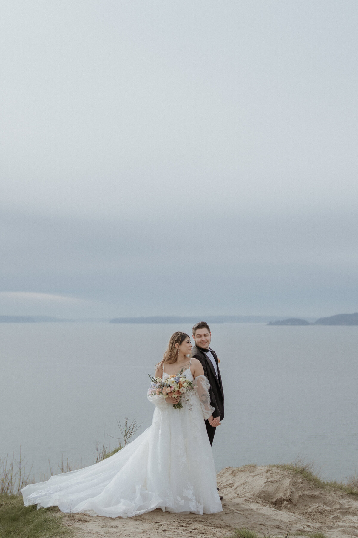 Cristal-Esteban-Elopement-at-Discovery-Park-in-Seattle-Amy-Law-Photography-20