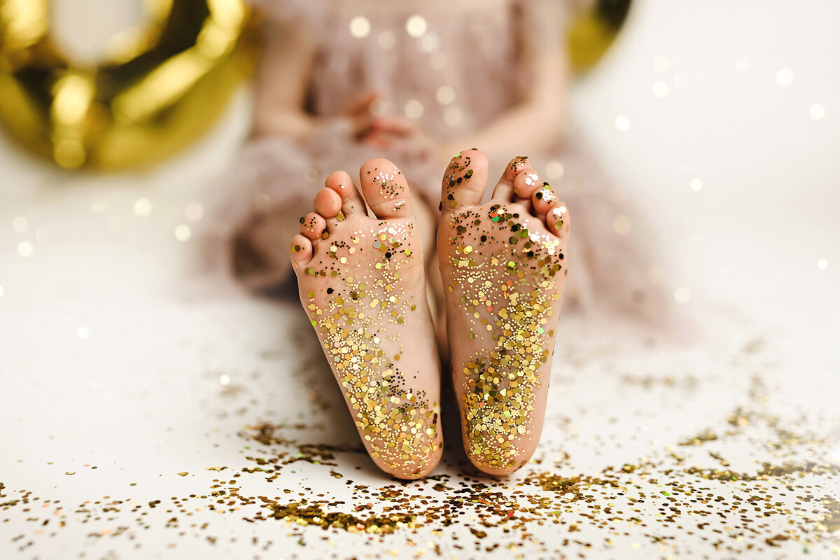 Feet full of glitter in Fort Collins area