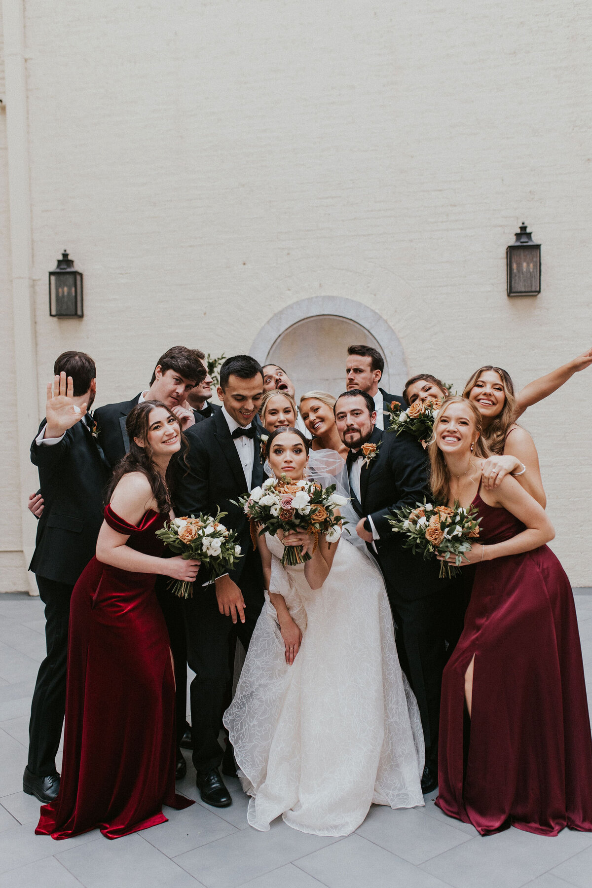 WELLING-FLORES.Wedding.EngineersClub-brdlprty-41