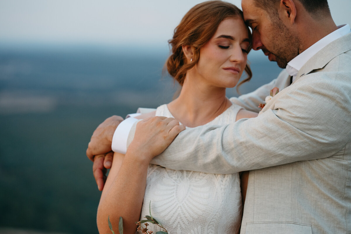 bright-albury-wedding-photographer_024