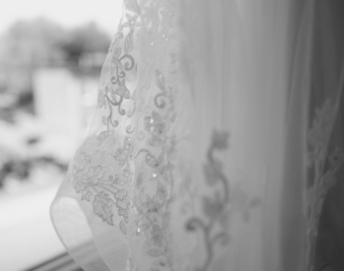 JaclynAustinOceanviewofNahantMassachusettsBostonWeddingPhotographyNewEnglandWeddingPhotographerTruetoColorCinematicEditorialDocumentaryWeddingPhotos20251-10