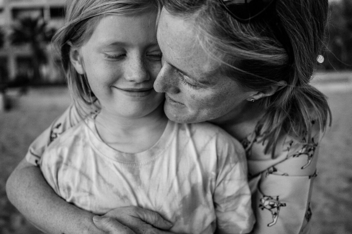 worlds-best-doucmentary-family-photography-mallorca-spain024