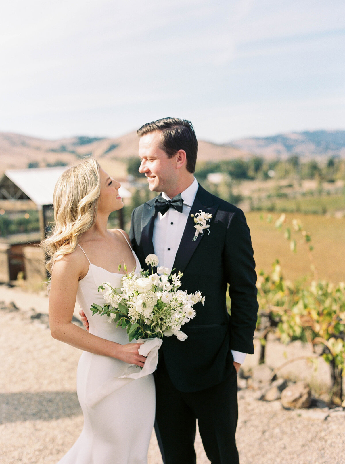 Viansa-Sonoma-Wedding-37