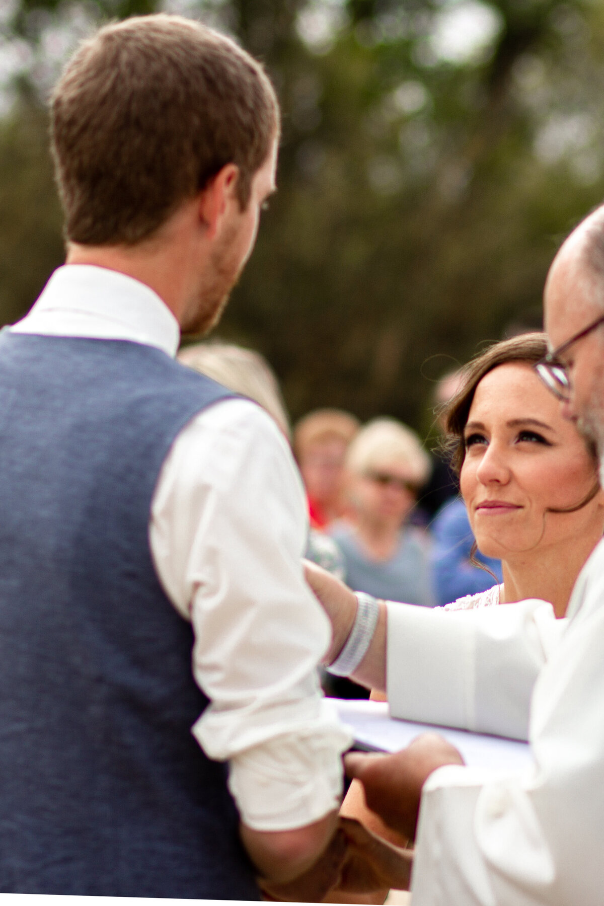 Edmonton-Farm-Wedding-Photographer-19