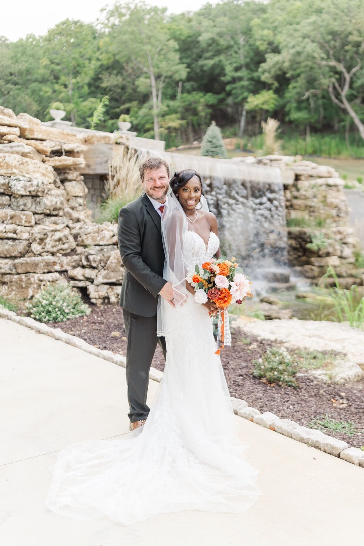 knotting hills wedding lake portraits