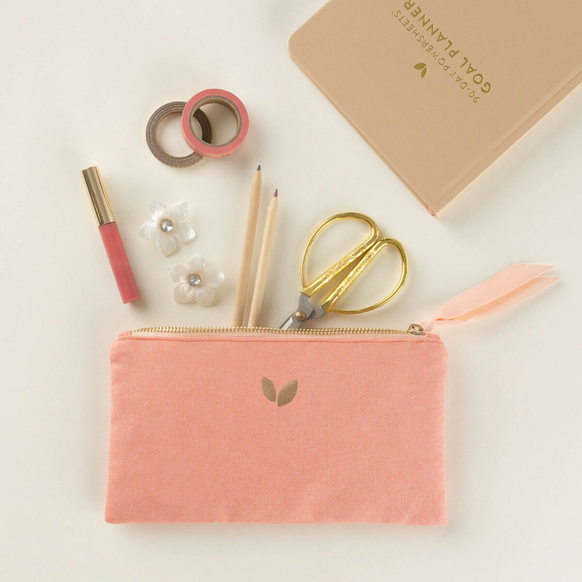 2023PS_Square_0000s_0005_pinkpouch1