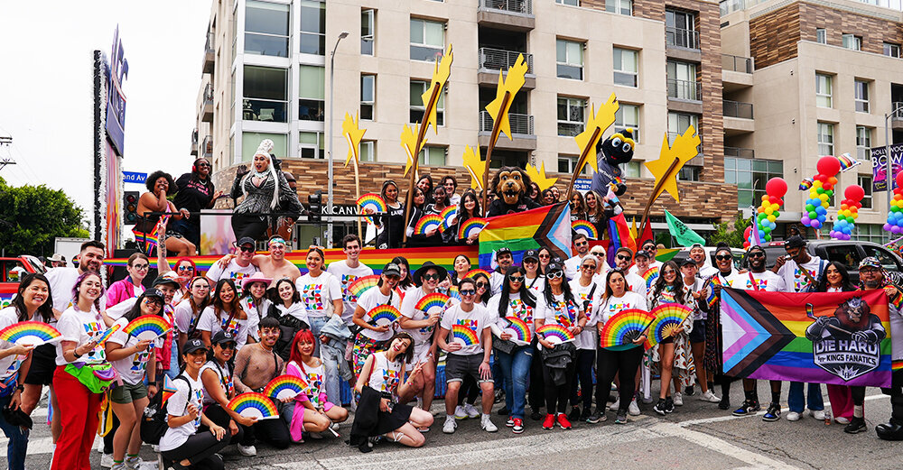 Pride Parade_graphic