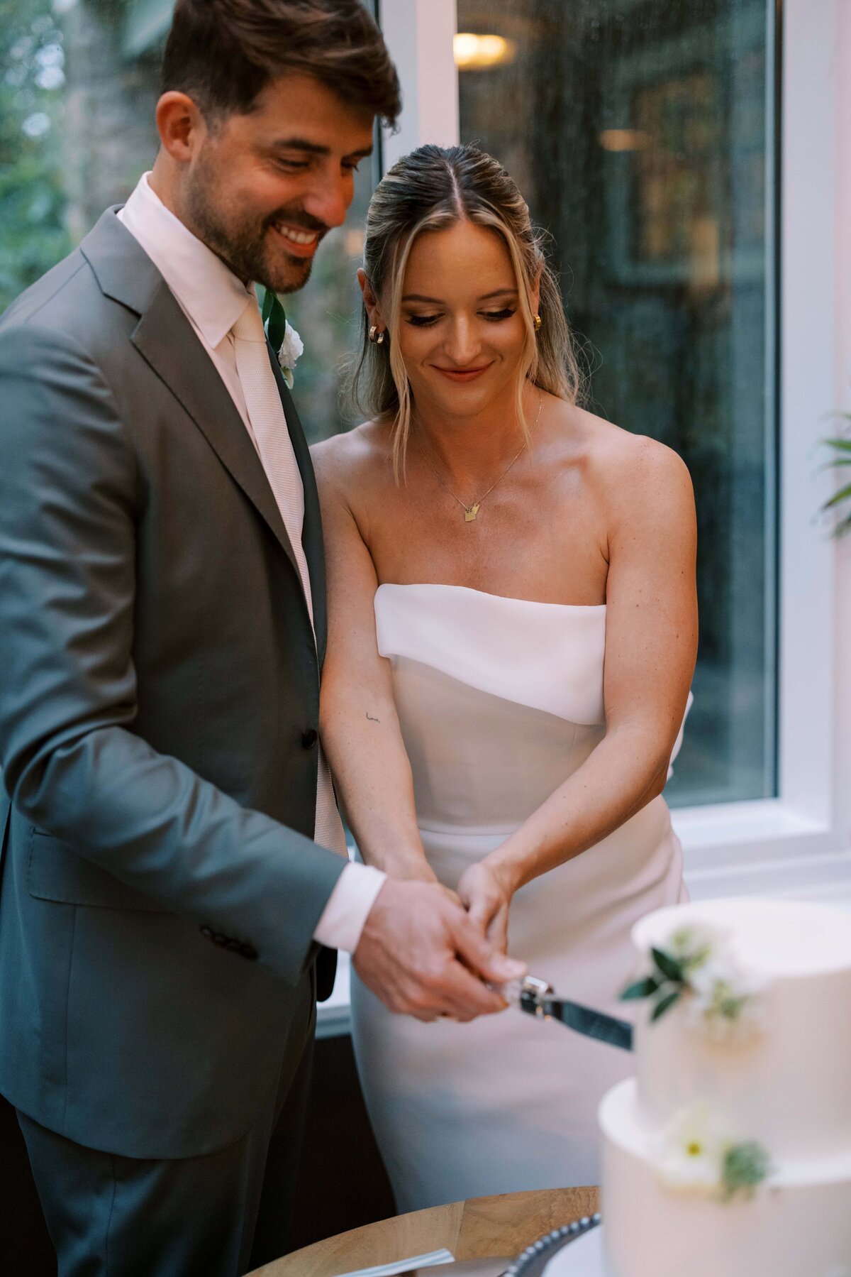 Danielle-Defayette-Photography-Goodstone-Inn-Wedding-VA-844