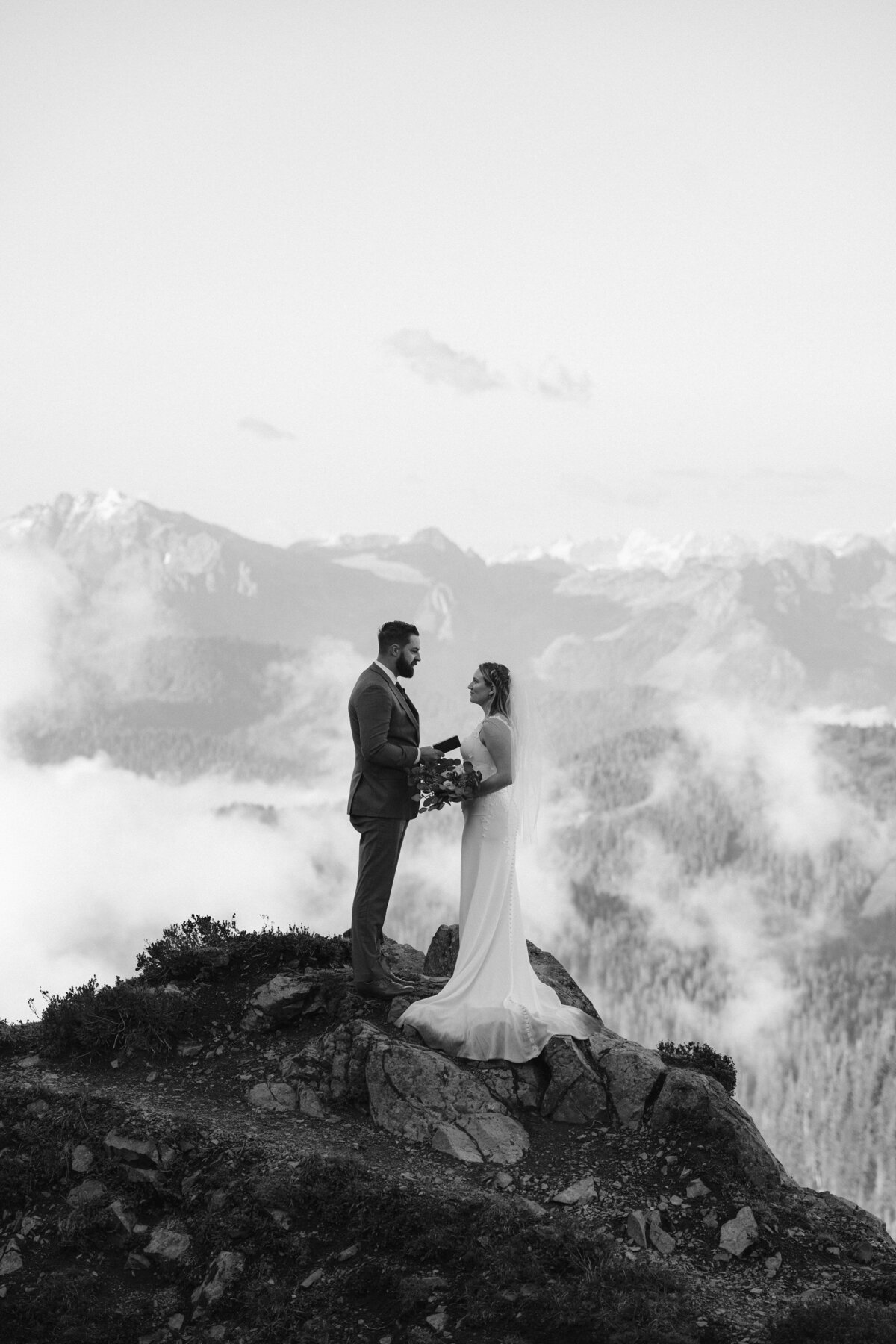 The Chaffins International Destination Wedding Elopement Photography Photographers Sammie Chaffin Micah Editorial Adventure Engagement Photos14