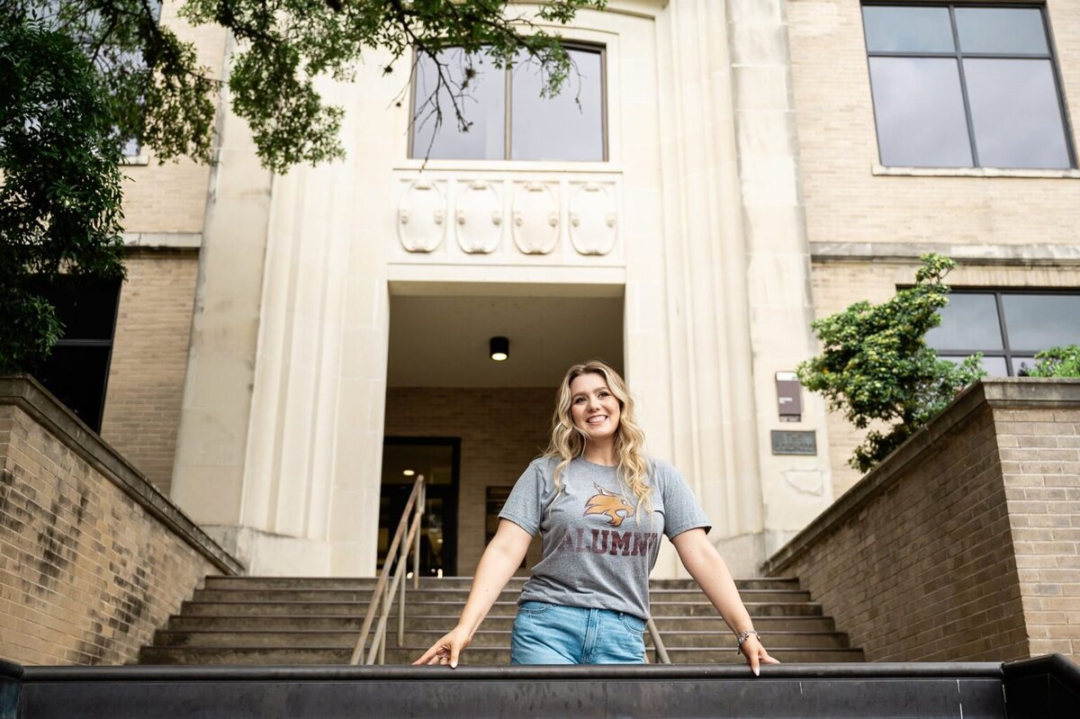 Texas-State-Graduation-Photos-Peyton-002-1538x1024