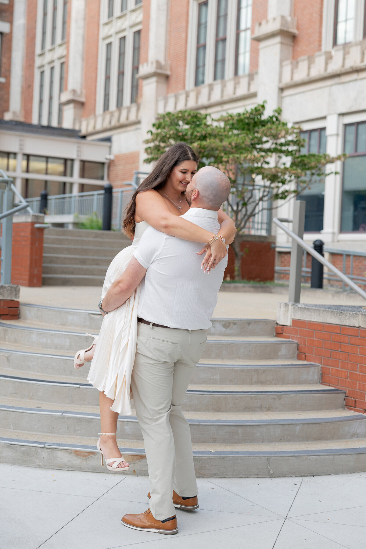 e+t-preview-worcesterengagementphotographer-ariannalynphotography-8