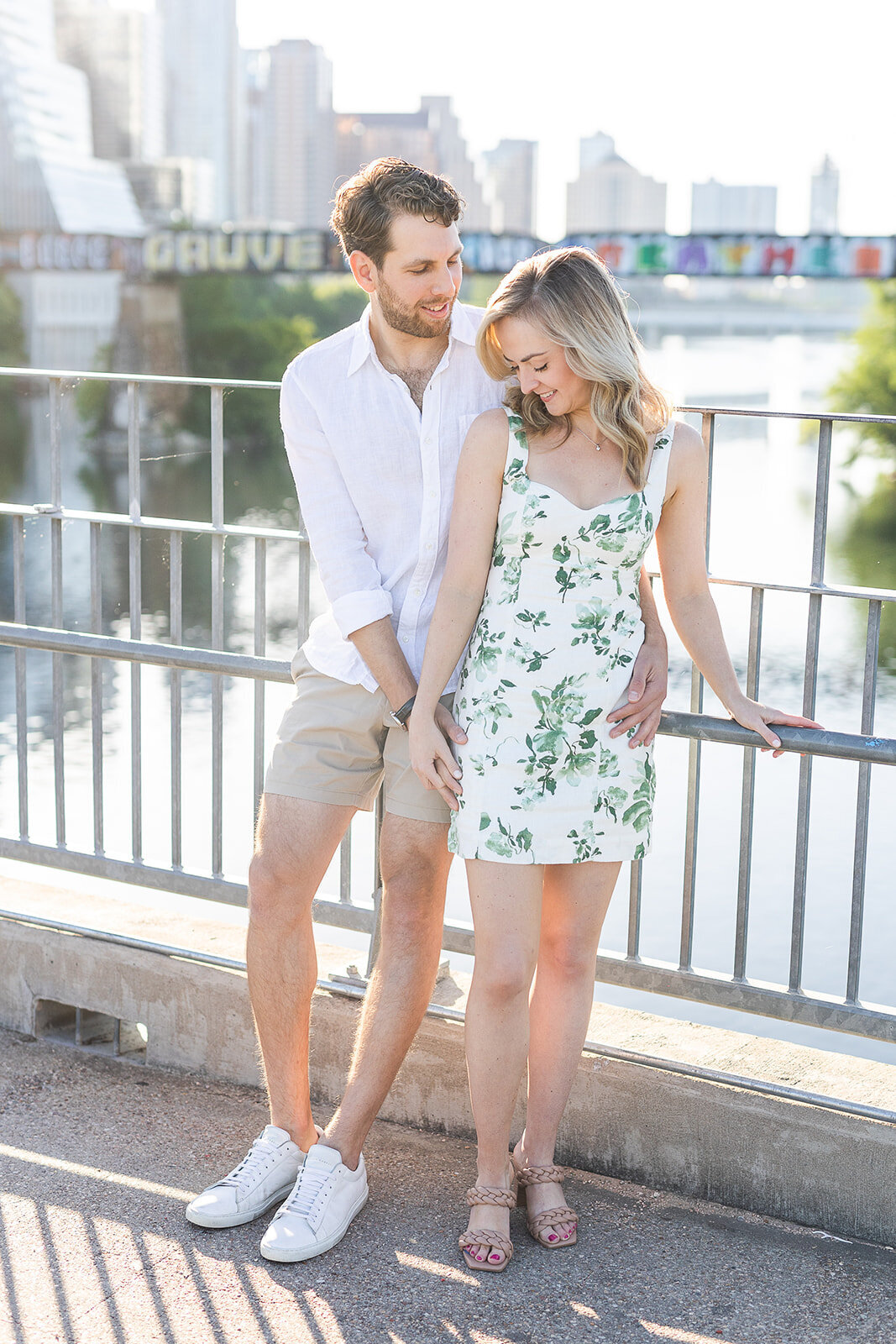 Colorful_south_congress_ausitn_engagement_photos1