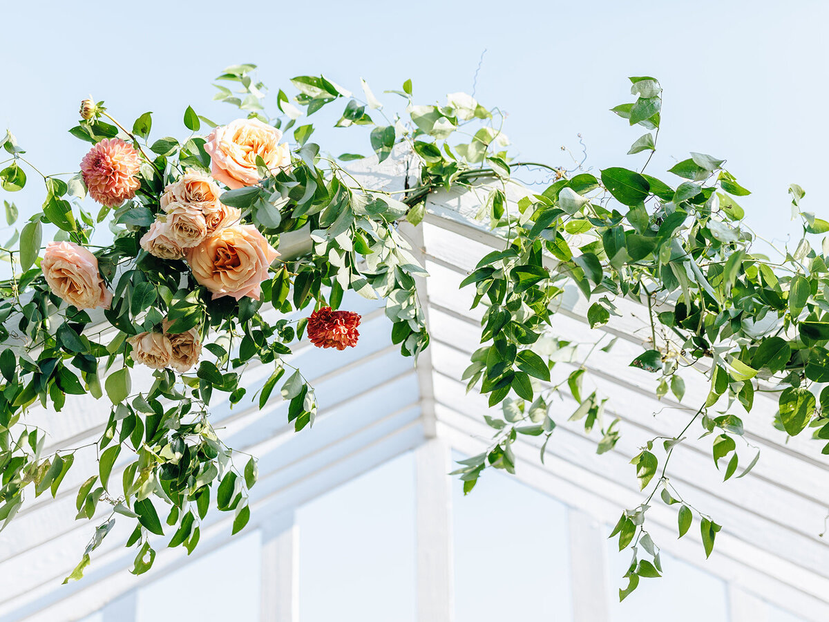 roostertail_wedding__detroit_michigan_emily_james_kayla_bouren_photography-456