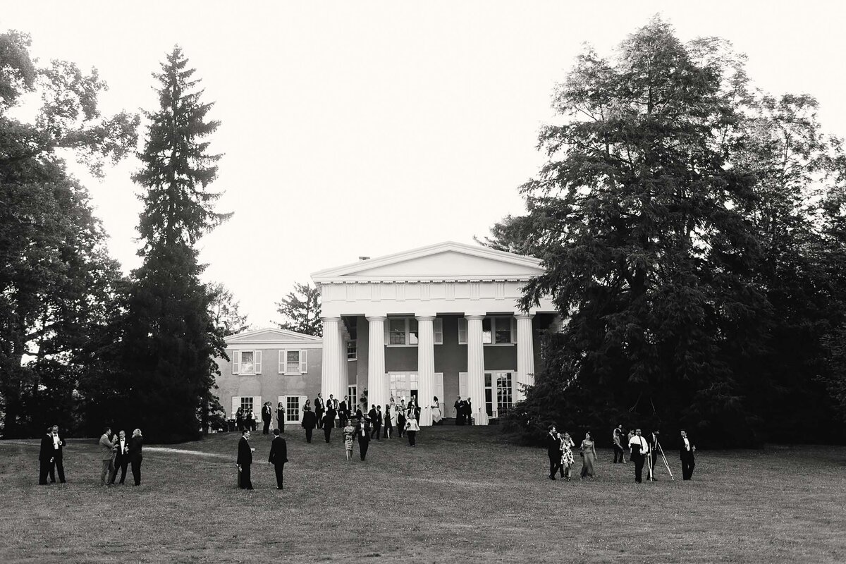 jaclyn-fisher-events-planning-timeless-summer-estate-wedding-in-philadelphia-136