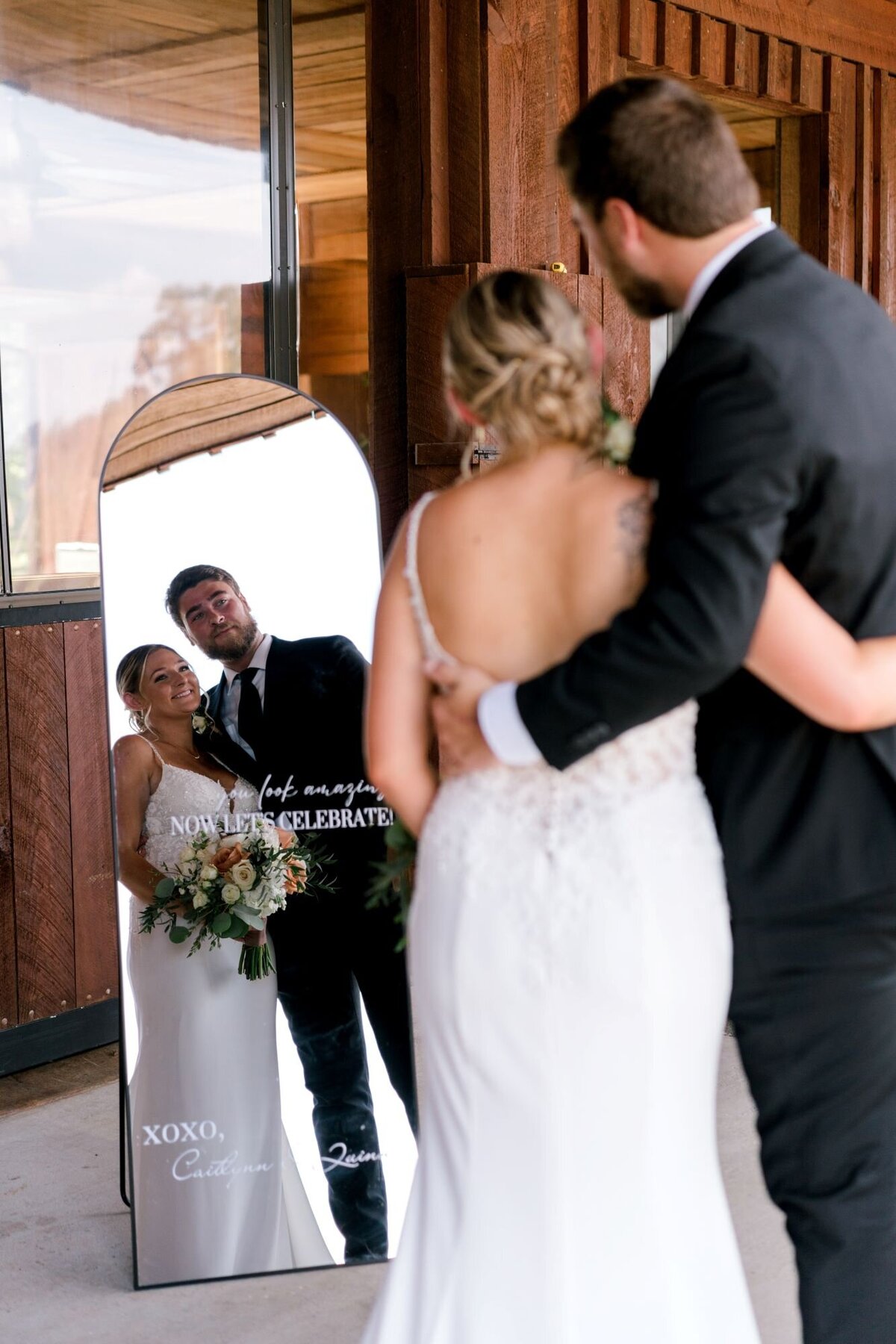 bride-and-groom-mirror-welcome-sign-reception-lewallen-farms-waleska-ga