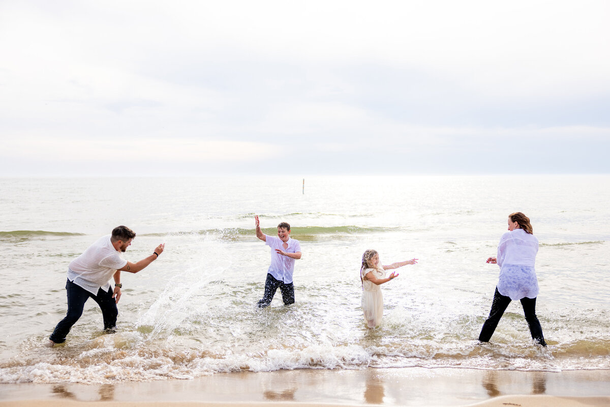 Beach-family-pictures-93