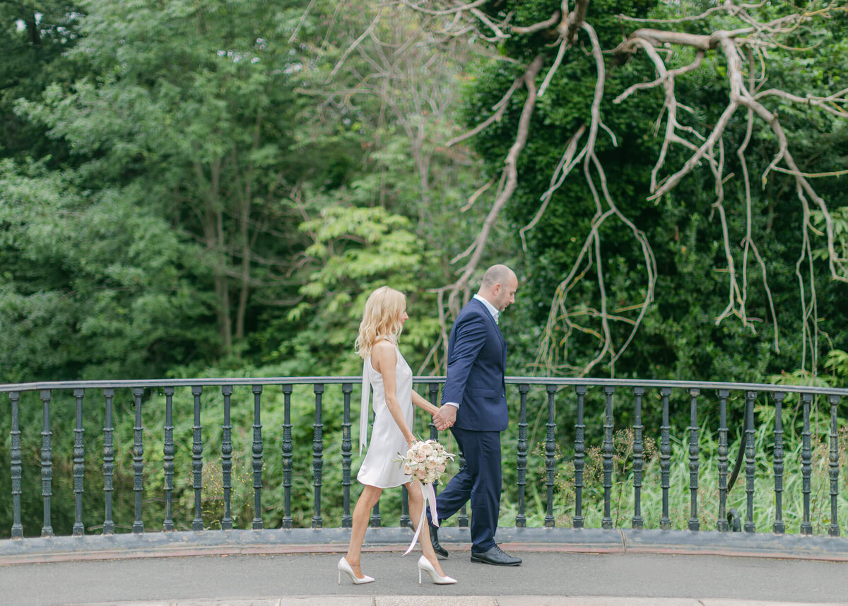 chloe-winstanley-wedding-london-city-elopment-regents-park