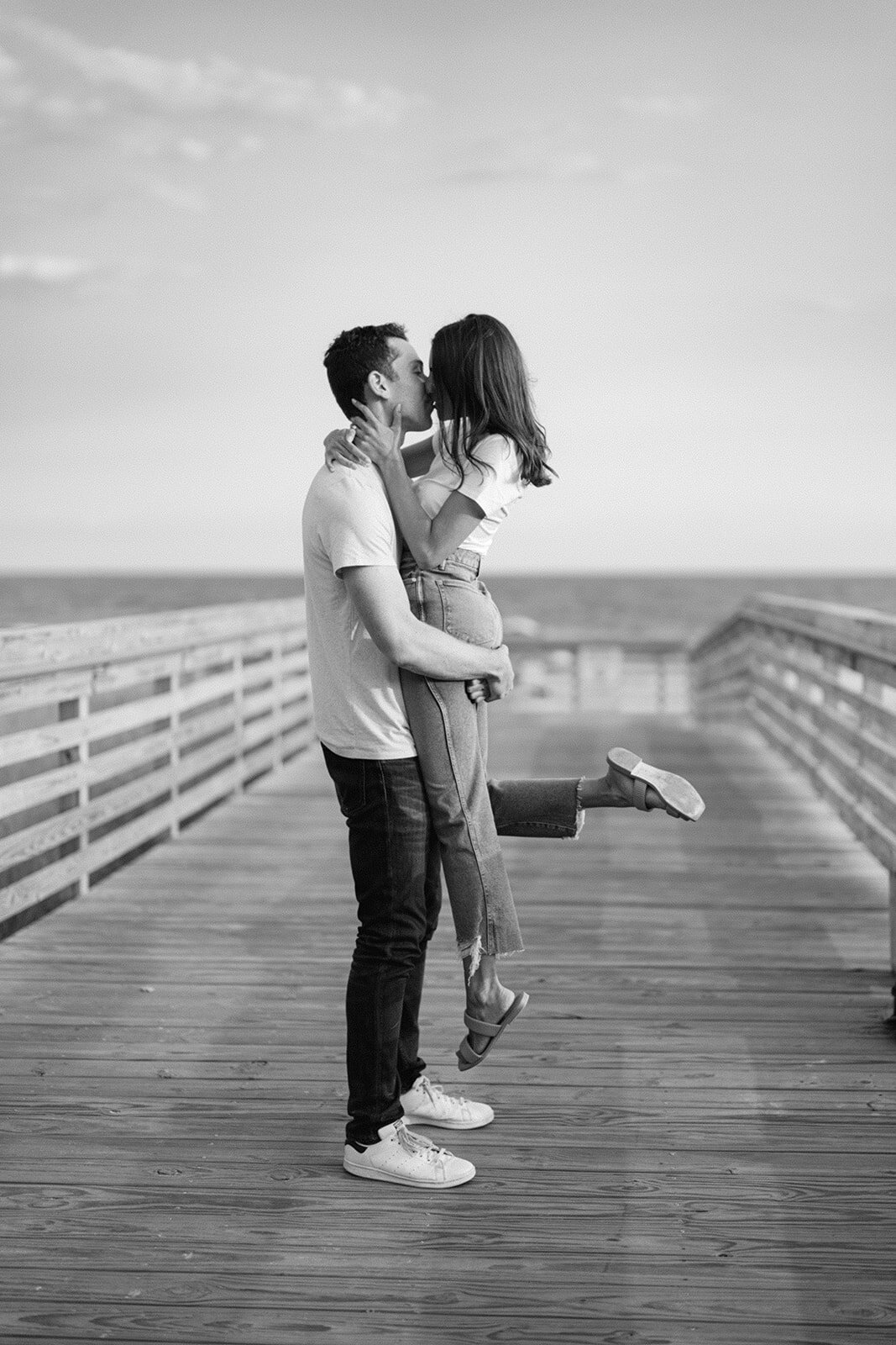 Laynie and Cody beach engagement4