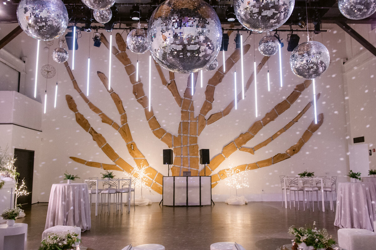 072-MJ0_0693-michaela-joy-photography-corporate-holiday