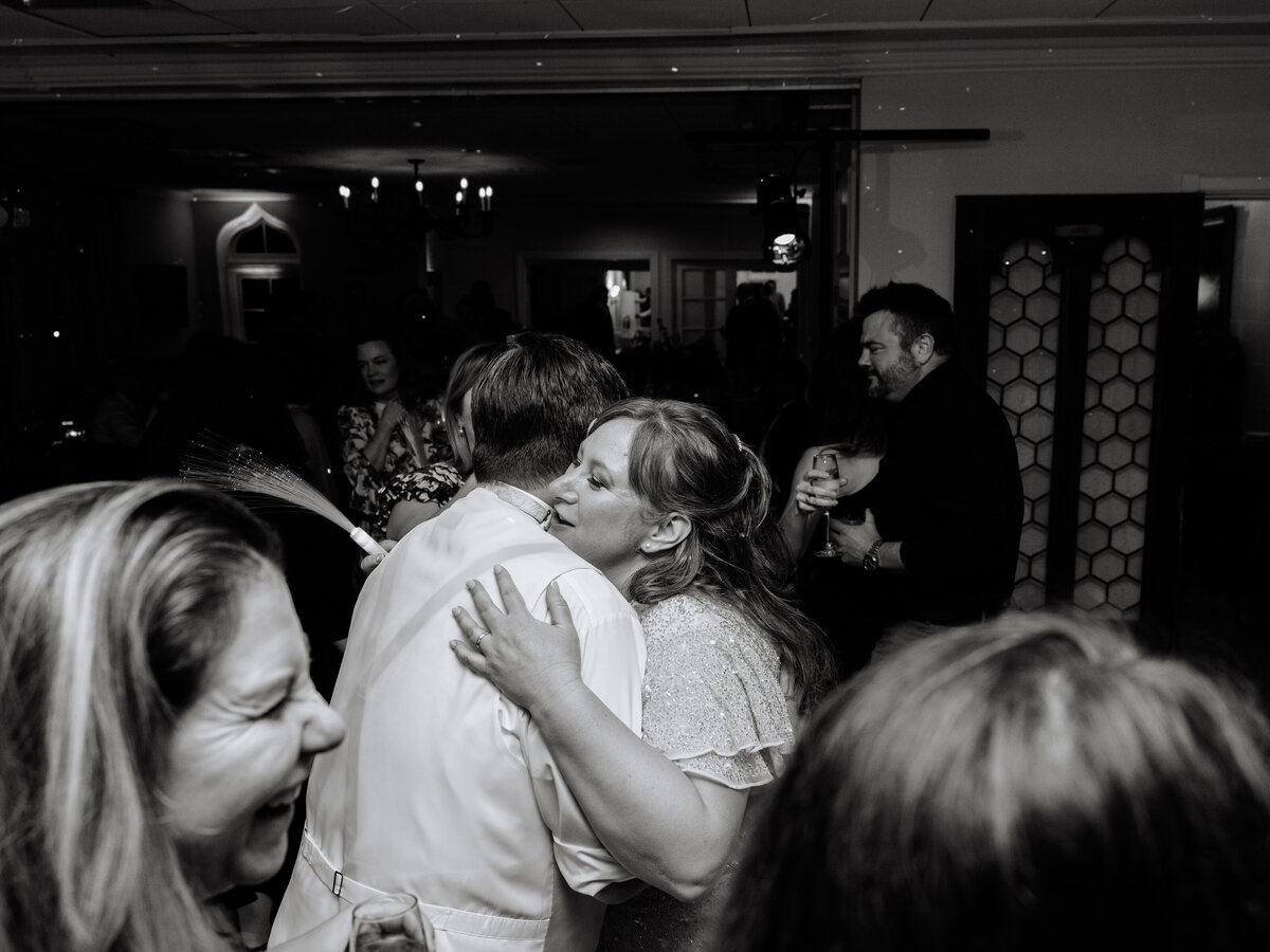 LAURA PEREZ PHOTOGRAPHY LLC EPPING FOREST YACHT CLUB WEDDINGS ADINA AND WES-165