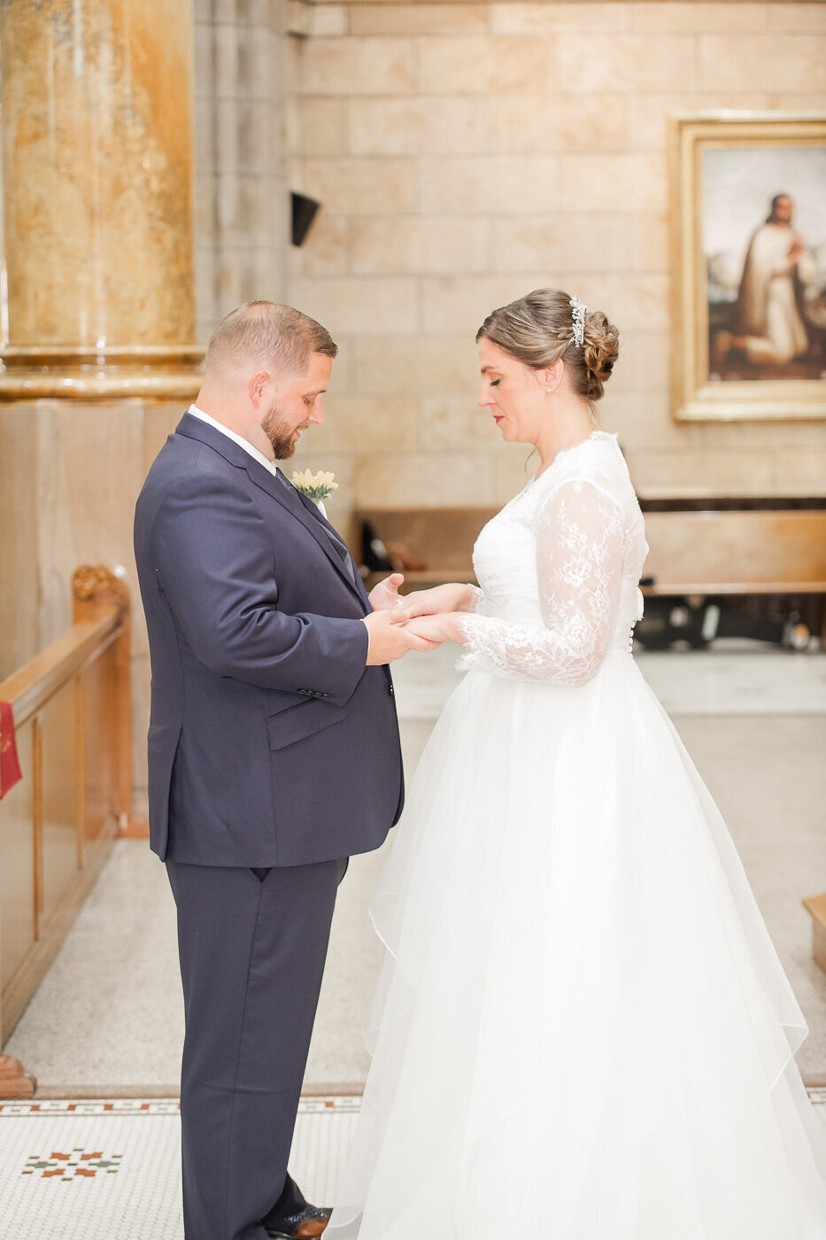 catholic-wedding-fall-indianapolis-indiana-st-marys-catholic-church-15