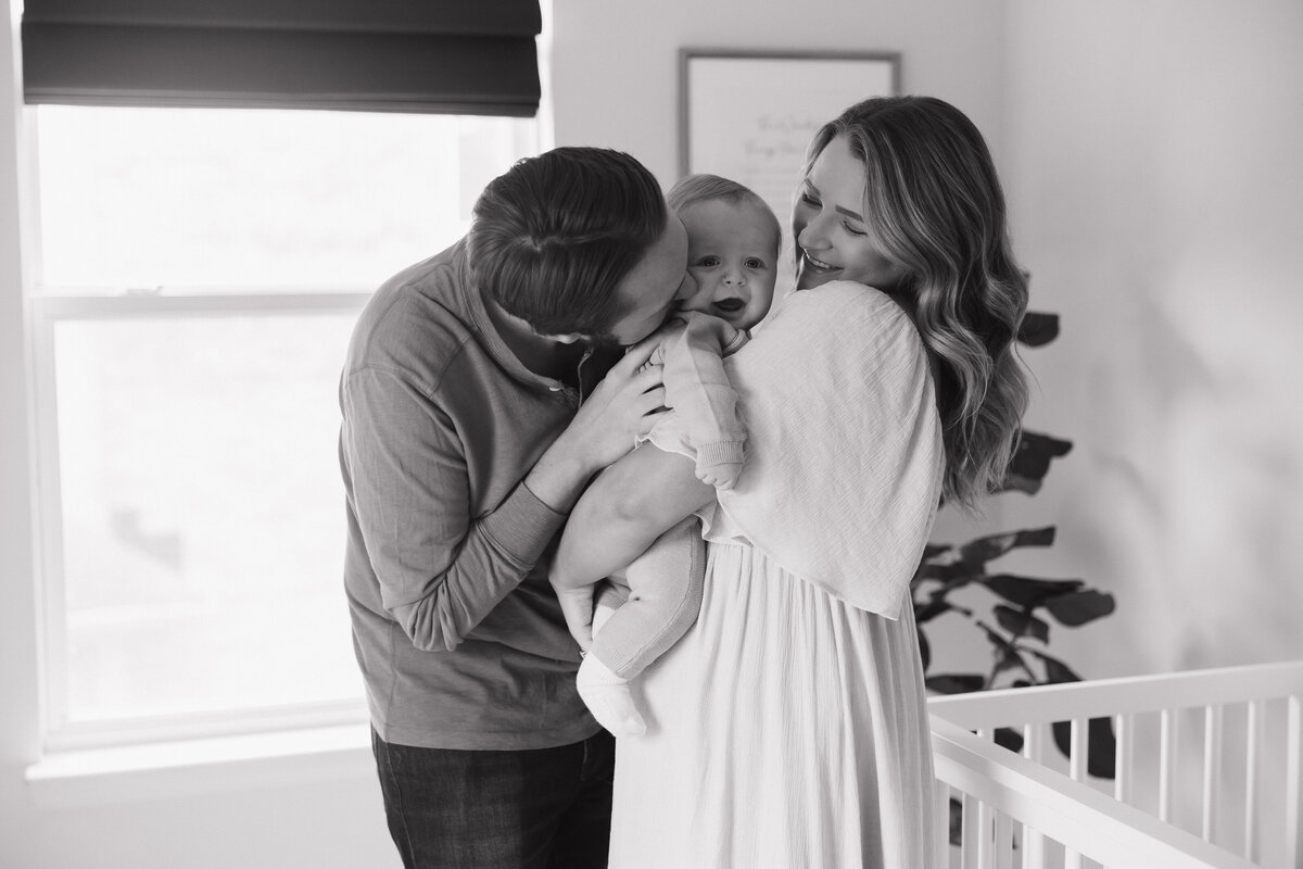 Black and white Indianapolis lifestyle newborn photo