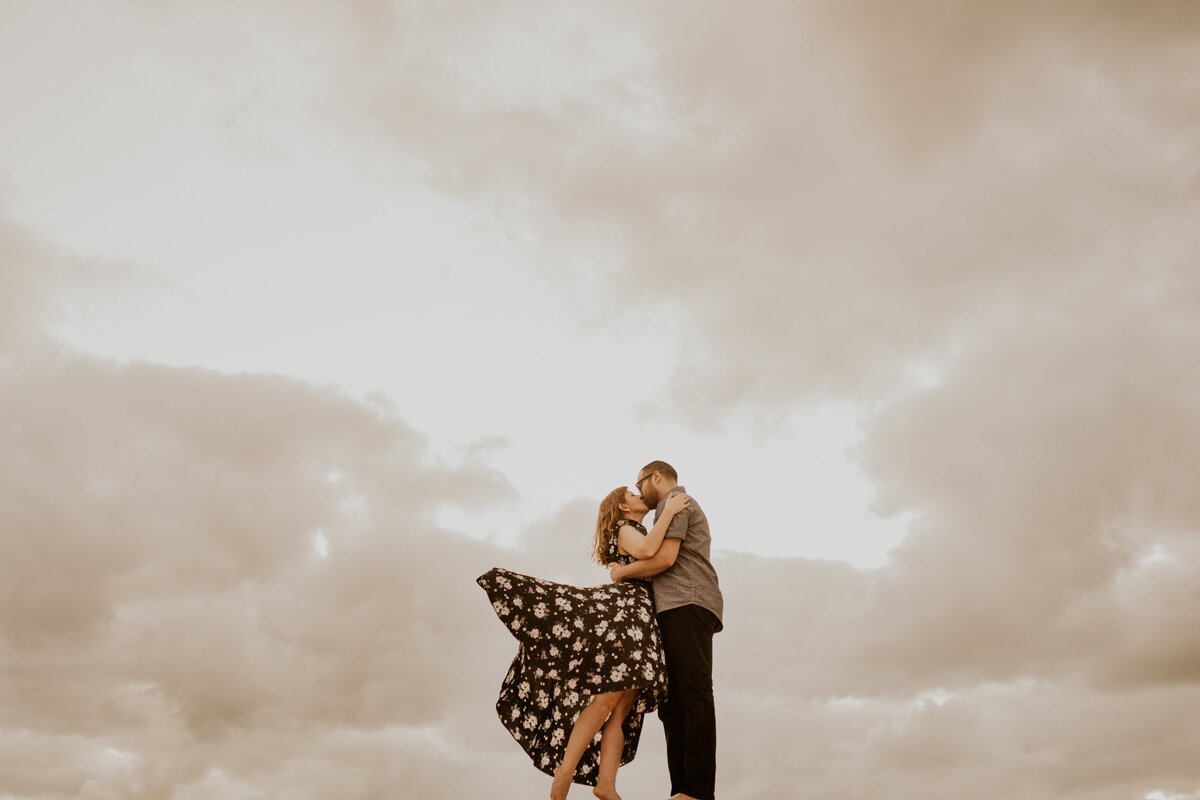 jujuphotography-stpetersburgflorida-engagementsession-fortdesotobeach-floridengagementsession-amyandrichard-127