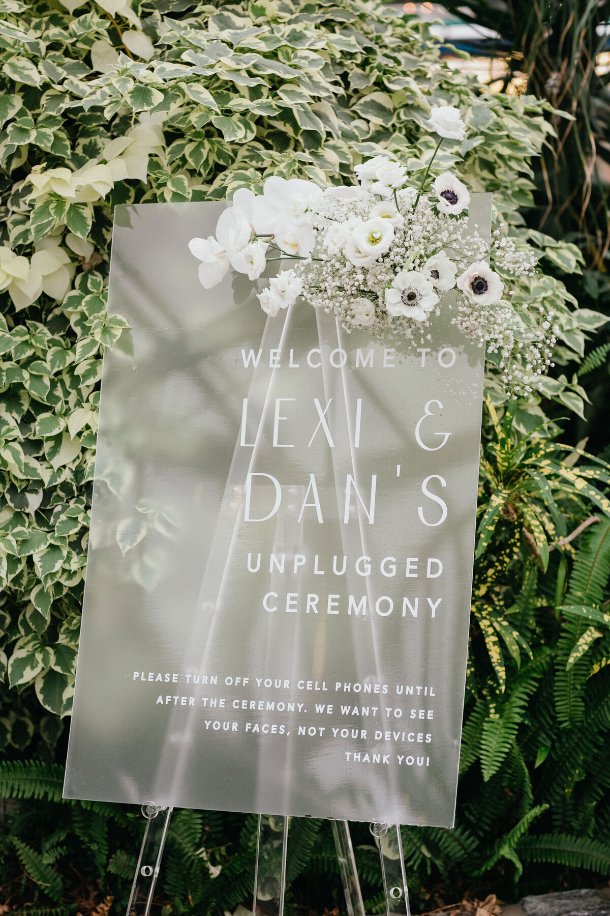 jaclyn-fisher-events-planning-chic-modern-greenhouse-wedding-in-philadelphia-102