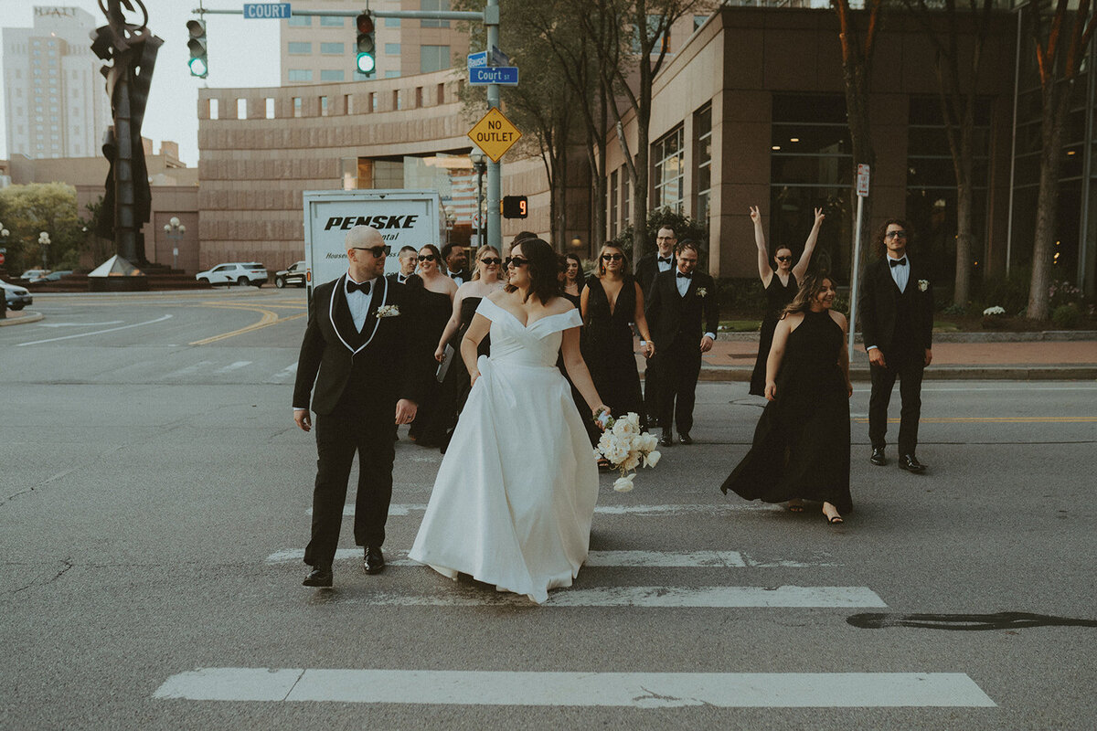 Loraleah Marie photography | The WinterGarden | Wedding | Rochester NY | NY wedding photographer | Best NY wedding photographers-123